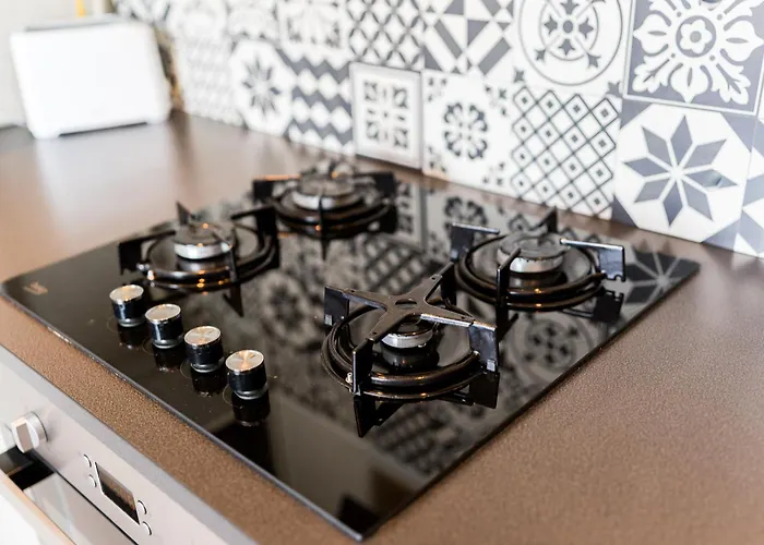 Winogrady Stylish By Bookinghost * بوزنان